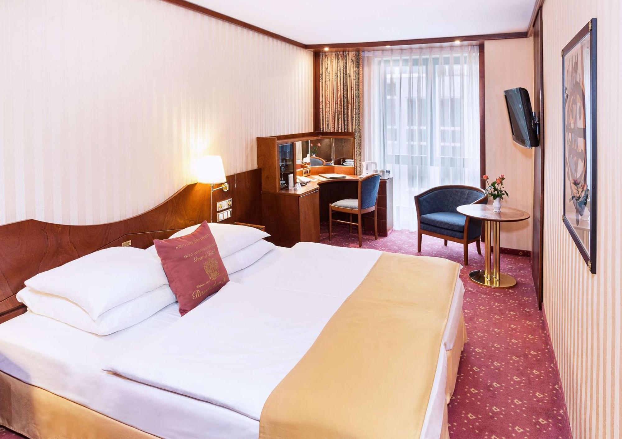 Best Western Premier Grand Hotel Russischer Hof Βαϊμάρη Εξωτερικό φωτογραφία